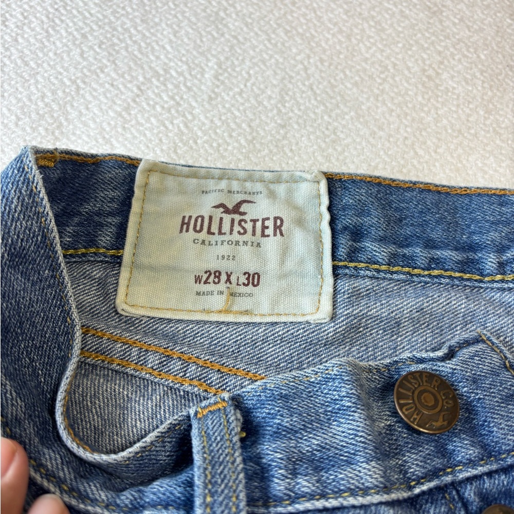 Hollister Women's Straight Leg Blue Jeans size 28